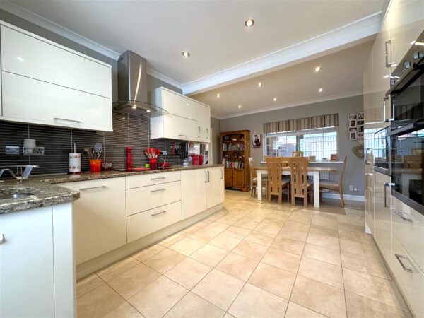 Swinderby Road, Collingham, Newark