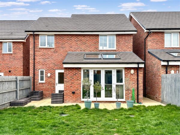 Violet Grove, Middlebeck, Newark