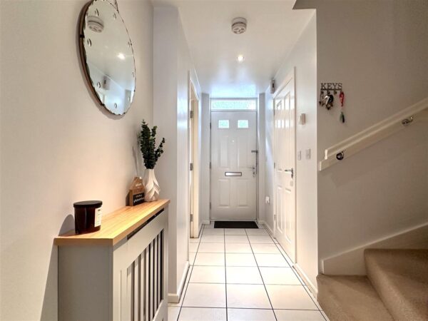 Pach Way, Fernwood, Newark