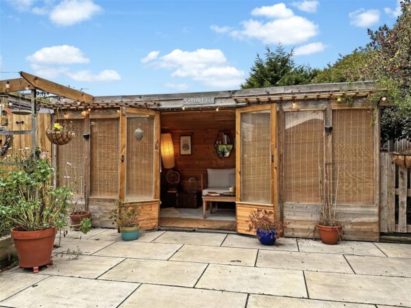 Sytten Lodge, Windsor Road, Newark