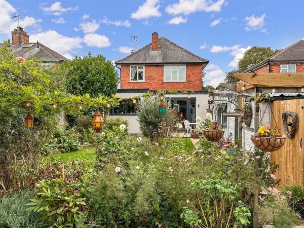 Sytten Lodge, Windsor Road, Newark