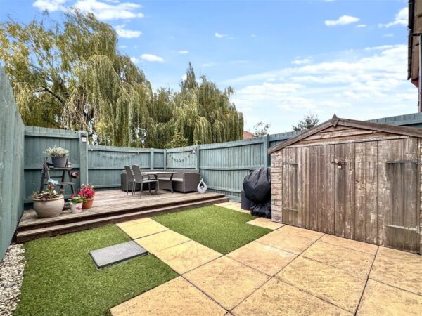 Pach Way, Fernwood, Newark