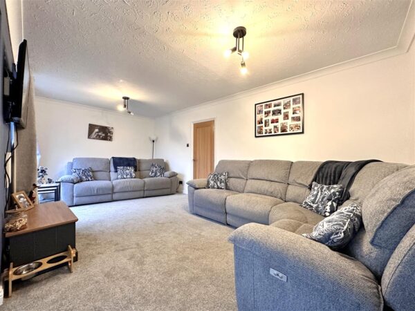 Orchard Way, Balderton, Newark