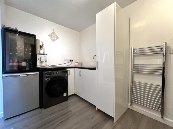 Orchard Way, Balderton, Newark