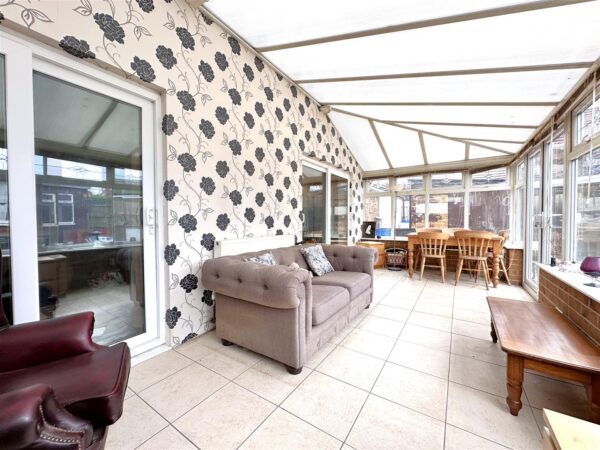 Masefield Crescent, Balderton, Newark
