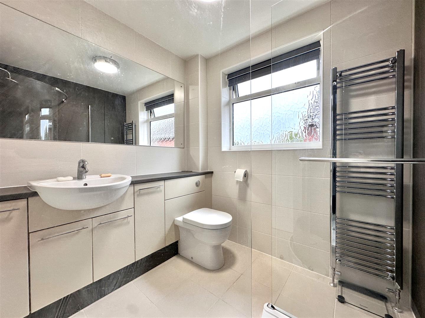 Old Hall Gardens, Coddington, Newark