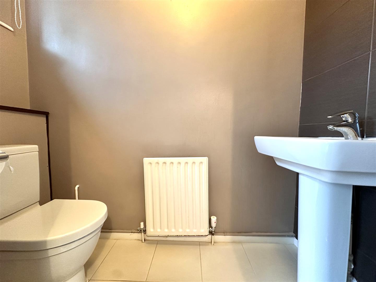 Old Hall Gardens, Coddington, Newark