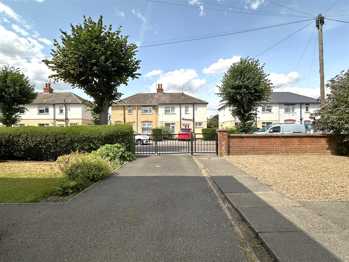 Thoresby Avenue, Newark