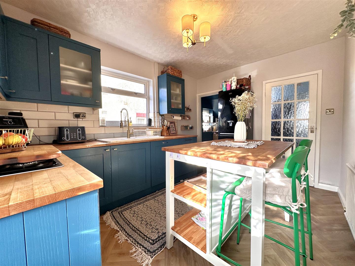 Thoresby Avenue, Newark