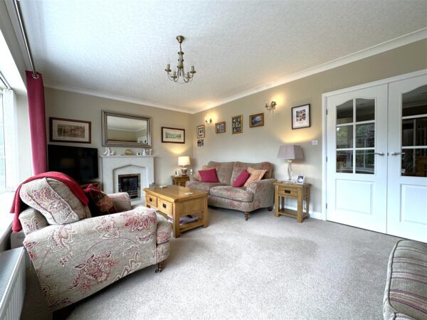 Swinderby Road, Collingham, Newark