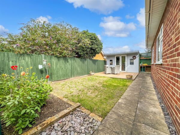Swinderby Road, Collingham, Newark