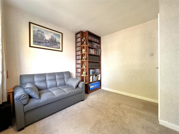 Carlton Road, Newark