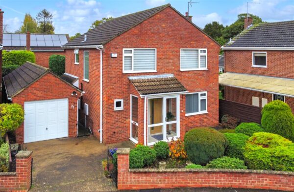 Old Hall Gardens, Coddington, Newark