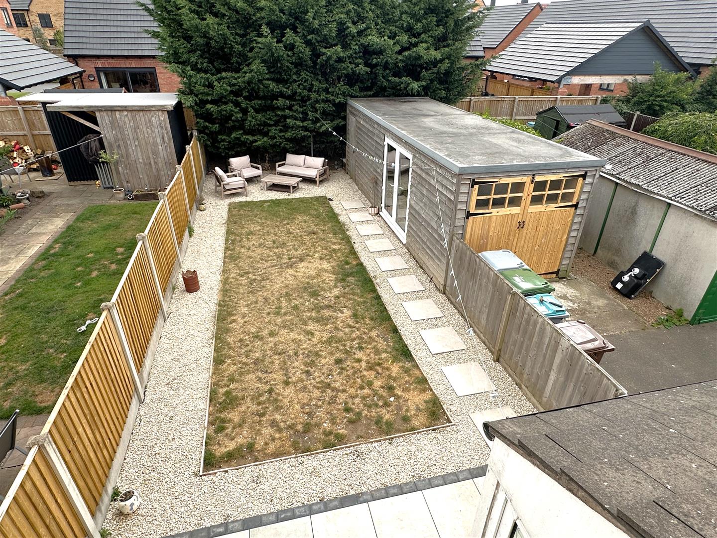 Thoresby Avenue, Newark