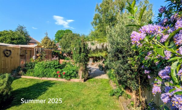 Sytten Lodge, Windsor Road, Newark
