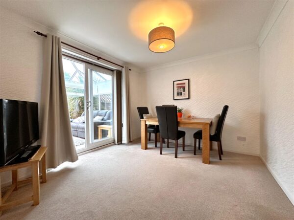 Old Hall Gardens, Coddington, Newark