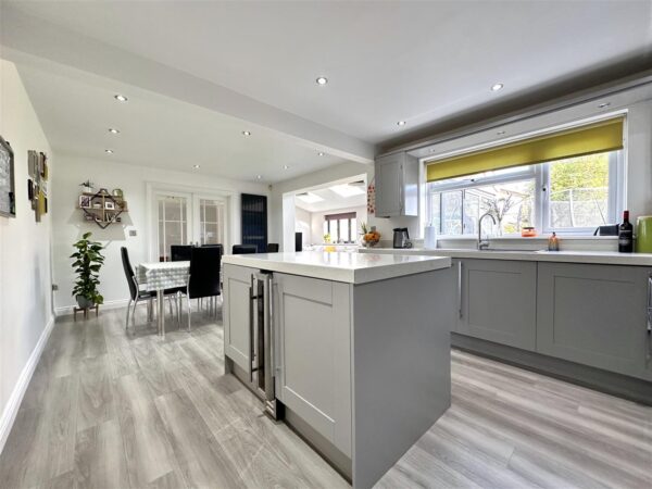 Thorold Road, Barrowby, Grantham, Lincolnshire