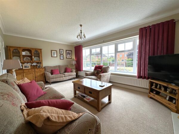 Swinderby Road, Collingham, Newark