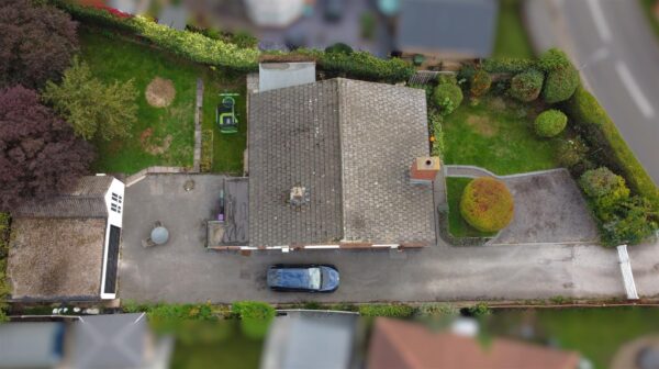 Main Street, Claypole, Newark