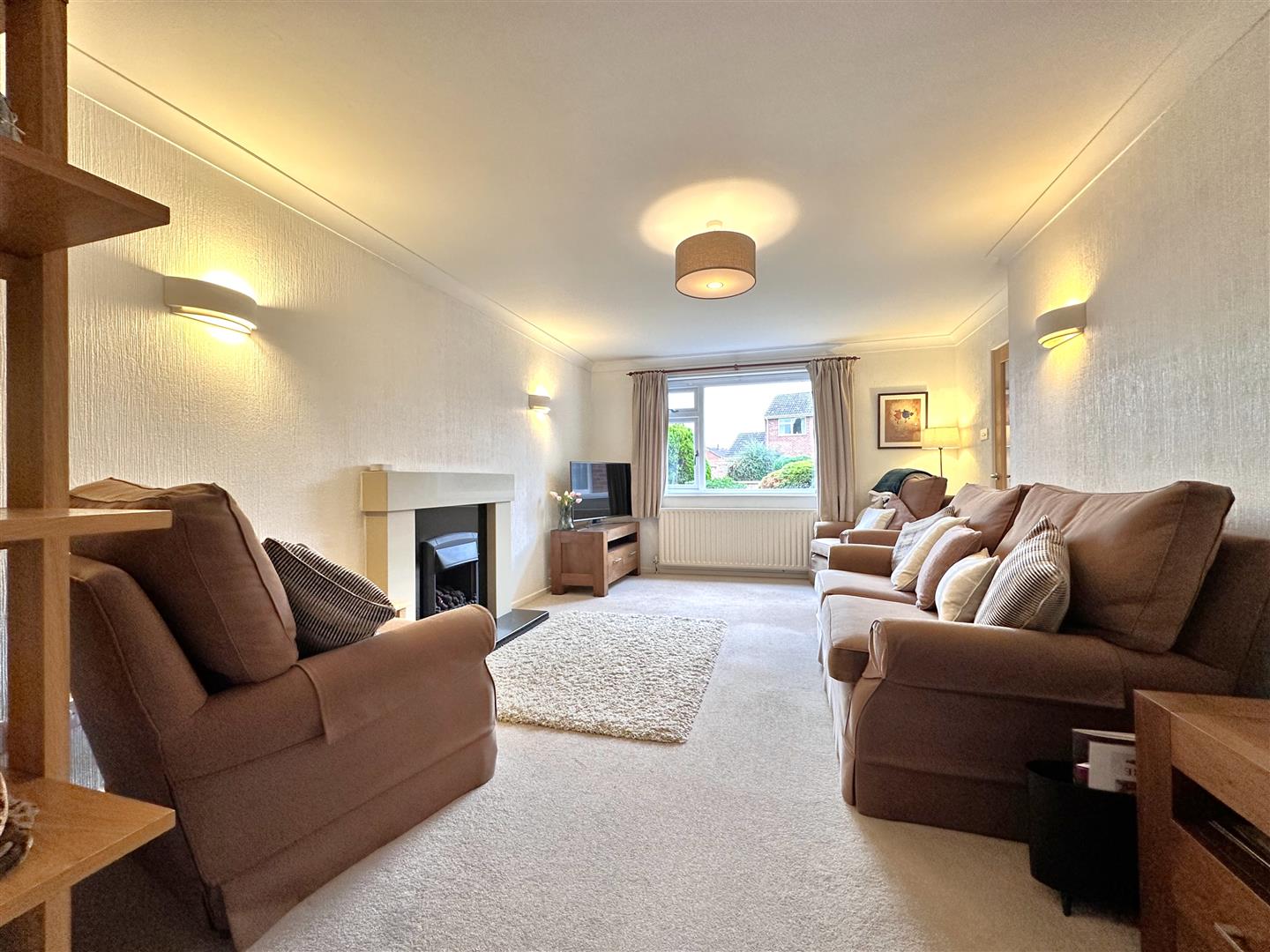 Old Hall Gardens, Coddington, Newark