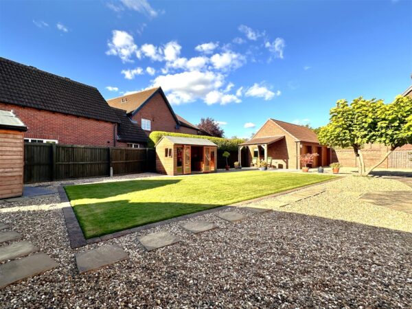 Sherwood House, Glebe Park, Balderton, Newark