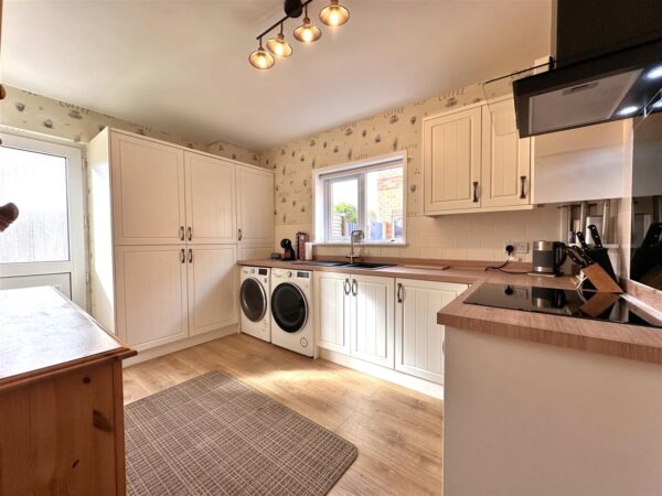 Carlton Road, Newark