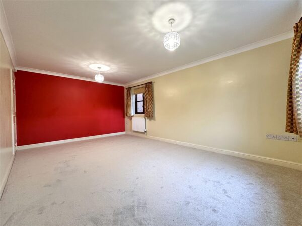 Vicarage Gardens, Balderton, Newark