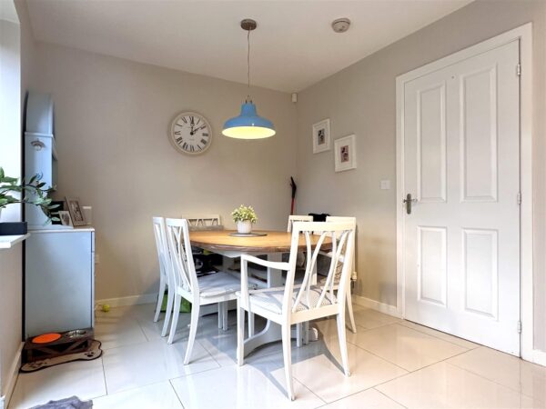 Lily Lane, The Heights, Newark