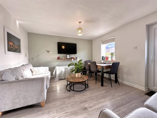 Holly Mews, Smith Street, Balderton