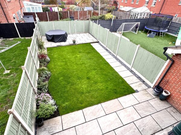 Johnsons Road, Fernwood, Newark