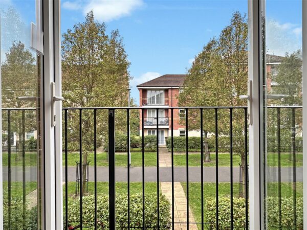 Goldstraw Lane, Fernwood, Newark