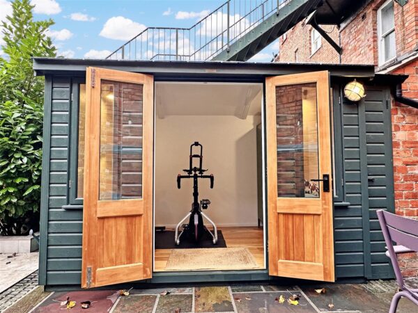 Wellington Road, Newark