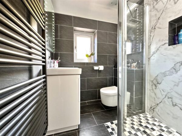 Cannon Close, Coddington, Newark