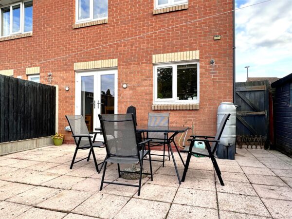 Charlock Gardens, Bingham, Nottingham