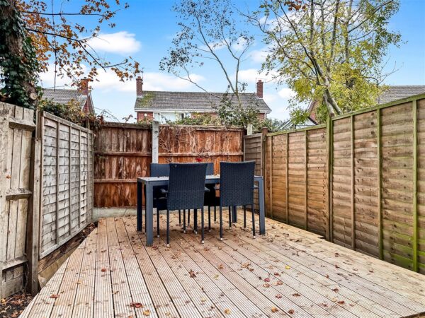 Lacey Green, Balderton, Newark