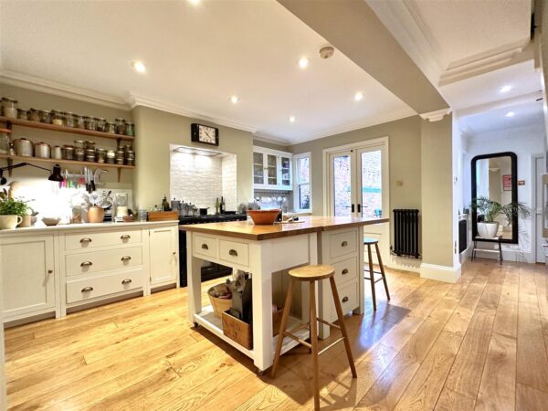 Wellington Road, Newark