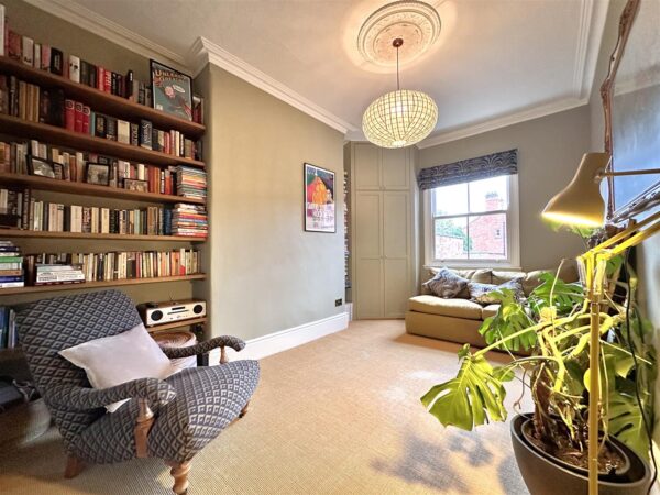 Wellington Road, Newark