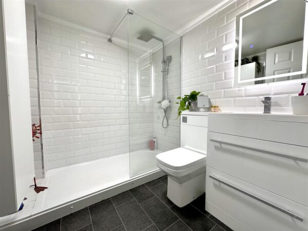 Dobsons Quay, The Wharf, Newark