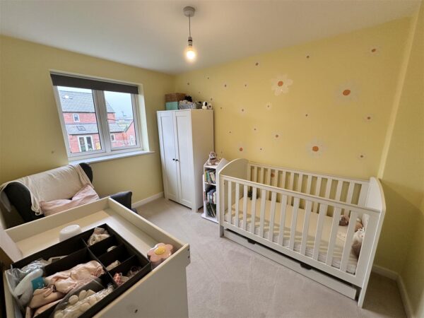 Charters Drive, Newark