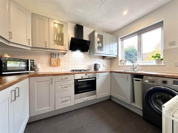 Charlock Gardens, Bingham, Nottingham