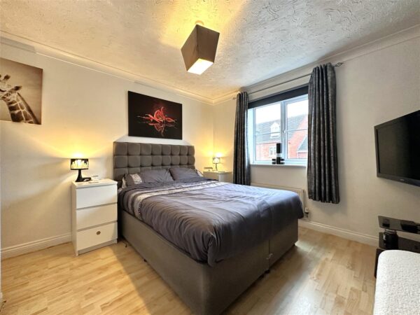 Stirling Drive, Coddington, Newark