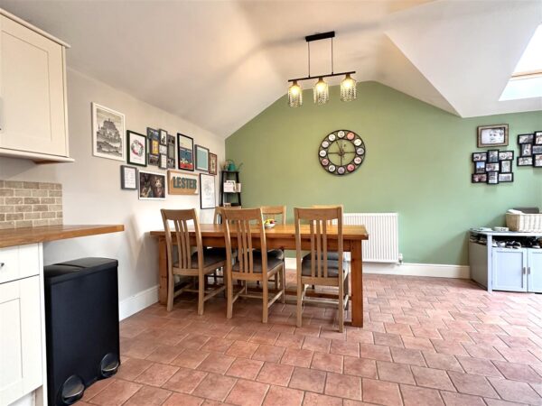 Temperance Lane, Collingham, Newark