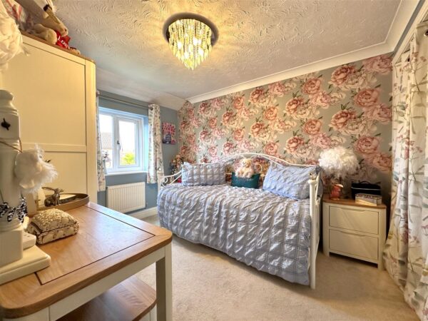 Cannon Close, Coddington, Newark