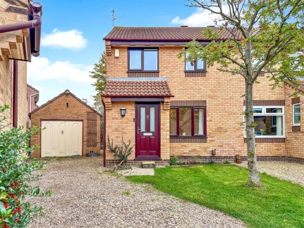 Lacey Green, Balderton, Newark