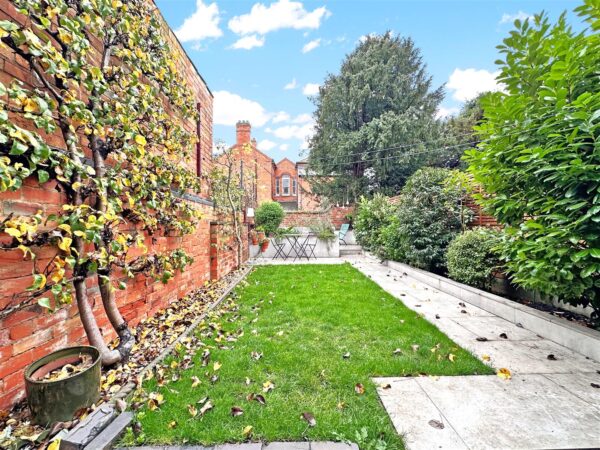 Wellington Road, Newark