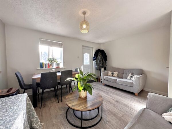 Holly Mews, Smith Street, Balderton