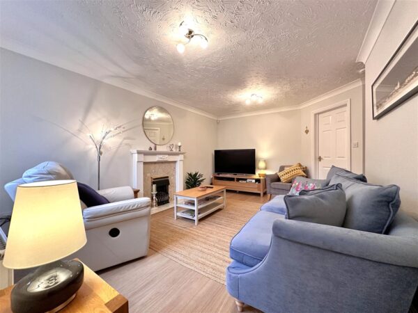 Howards Gardens, New Balderton, Newark