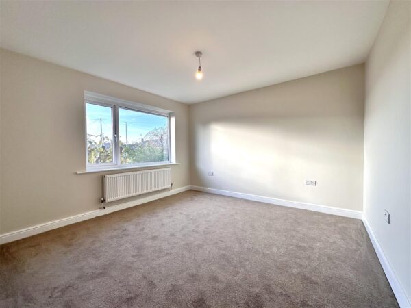 St. Catherines Close, Newark