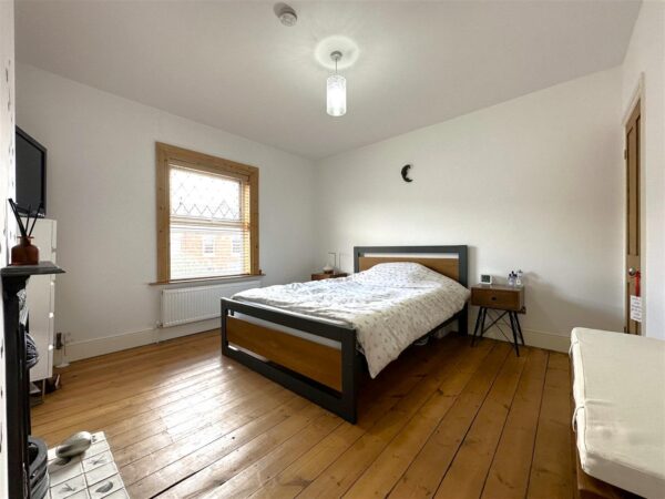 Newton Street, Newark