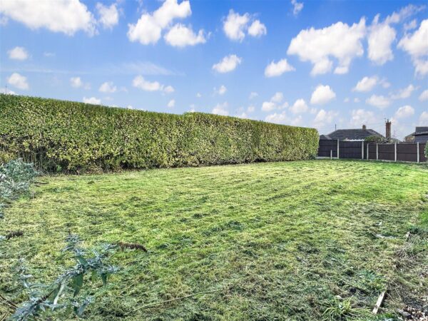 St. Catherines Close, Newark